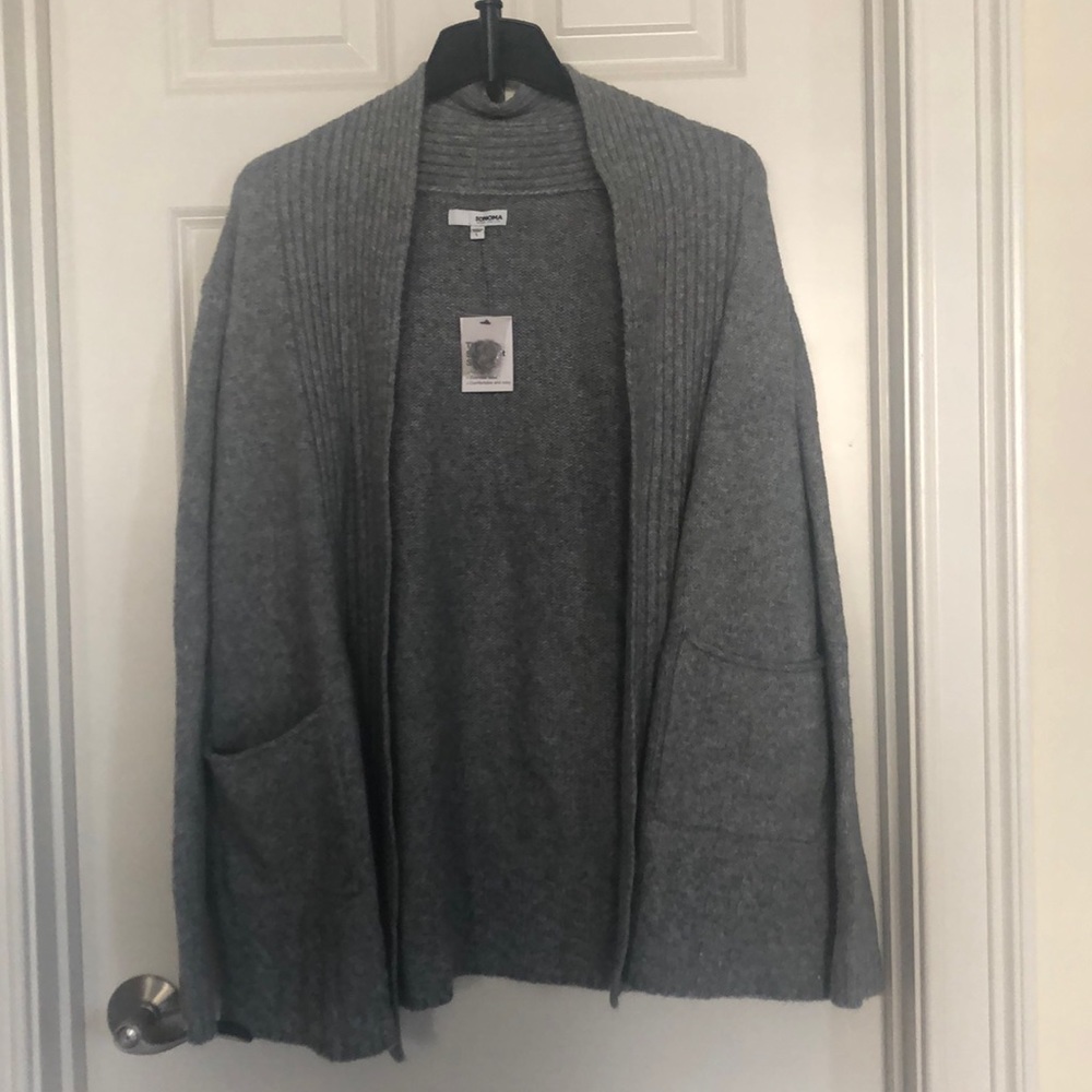 Grey soft cardigan NWT
